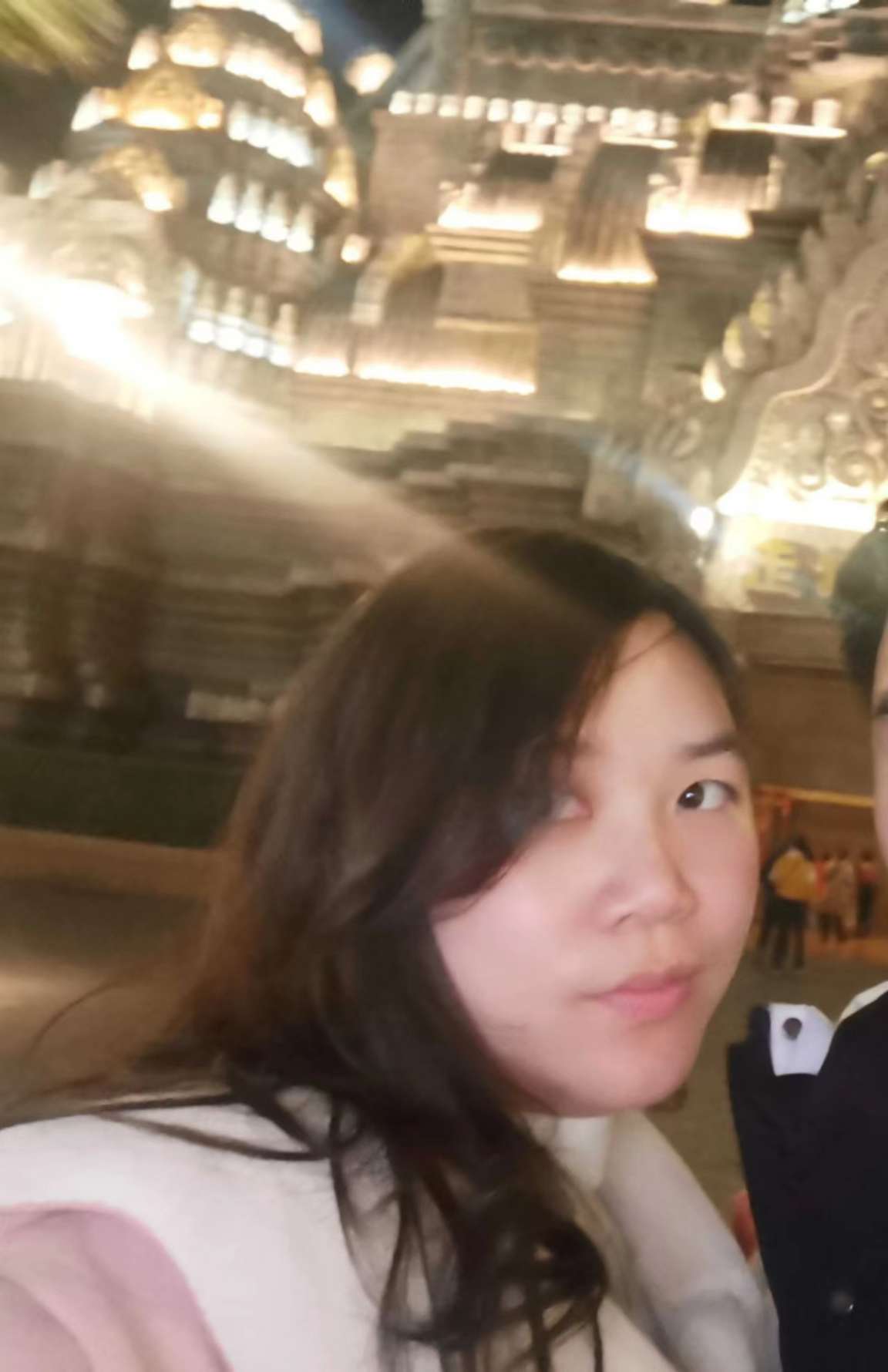 寻找未婚妻，人现在应该在百色，找到必有重谢